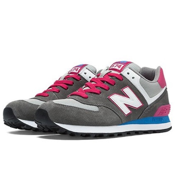 New Balance Shoes - New Balance 574 Sneakers size 7.5